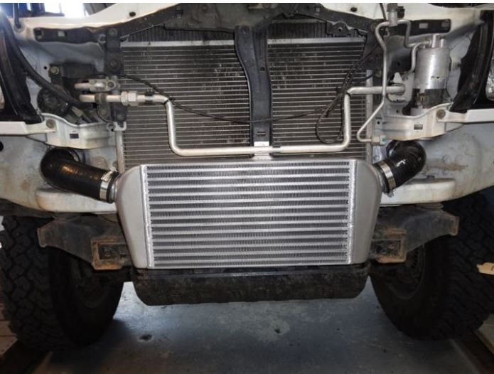 HPD Toyota Hilux 1KZ-TE Intercooler FRONT MOUNT IK-TH1KZ-F